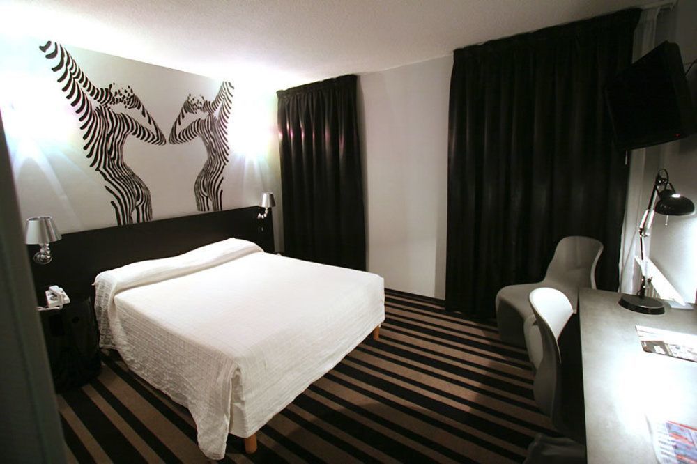 Dav'Hotel Jaude Clermont-Ferrand Exterior photo